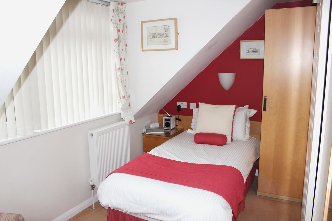แอบบีย์ เกสท์เฮาส์ Hotel Abingdon-on-Thames ภายนอก รูปภาพ